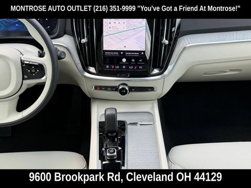 New 2026 Volvo V60 B5 Cross Country Plus w/ Protection Package Premier AWD/4WD image 23