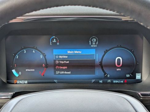 Used 2024 Ford F150 Lariat w/ FX4 Off-Road Package image 26