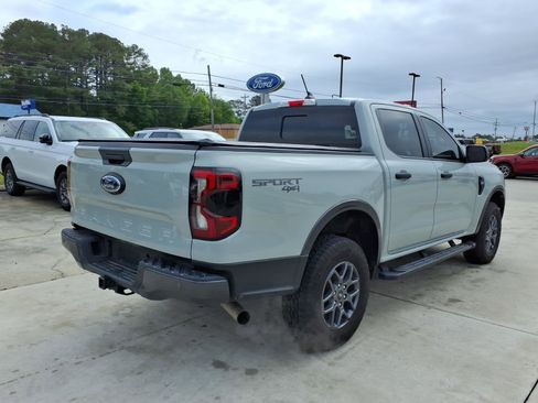 Used 2024 Ford Ranger XLT w/ Trailer Tow Package AWD/4WD image 5