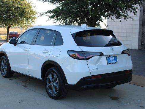 Used 2026 Honda HR-V LX image 4