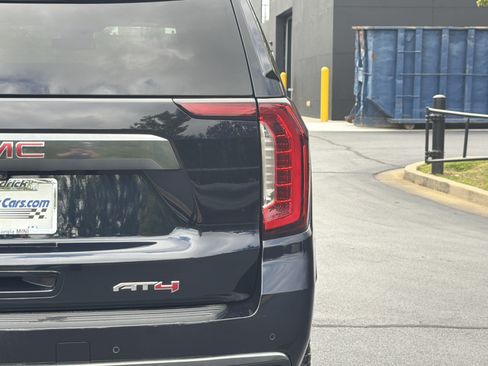 Used 2023 GMC Yukon AT4 w/ AT4 Premium Package AWD/4WD image 25