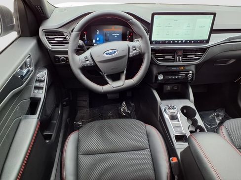 New 2026 Ford Escape ST-Line w/ Tech Pack #1 AWD/4WD image 9