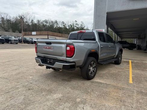 Used 2024 GMC Canyon AT4 w/ AT4 Premium Package image 3