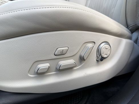 Used 2024 Genesis GV80 3.5T w/ Advanced Package image 10