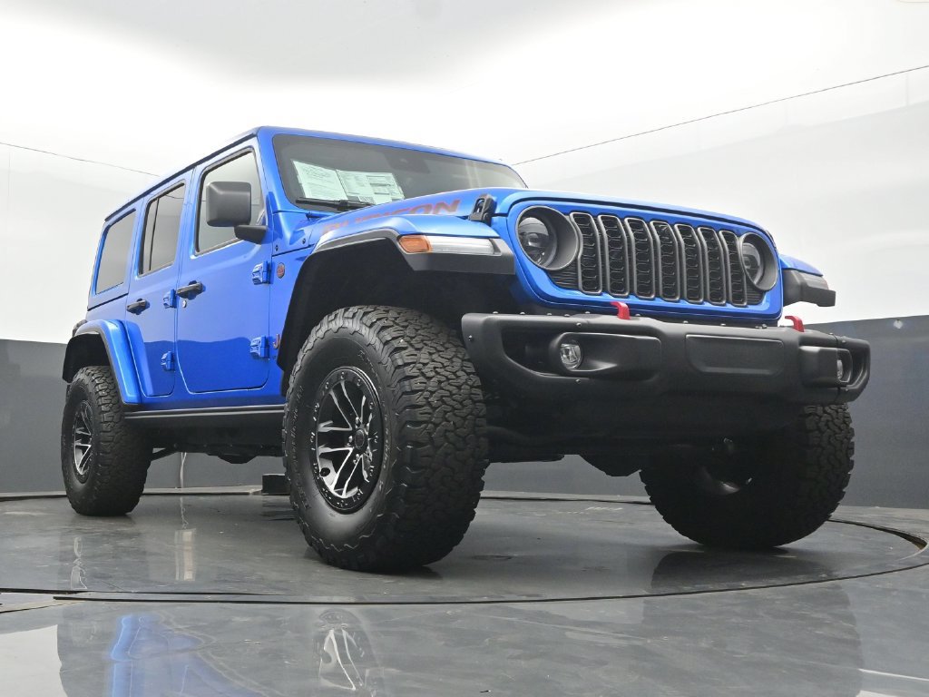 Used 2025 Jeep Wrangler Unlimited Rubicon AWD/4WD image 56