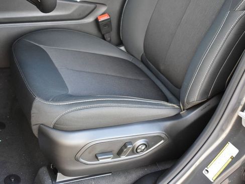 New 2025 Jeep Grand Cherokee Laredo w/ Luxury Tech Group I image 13