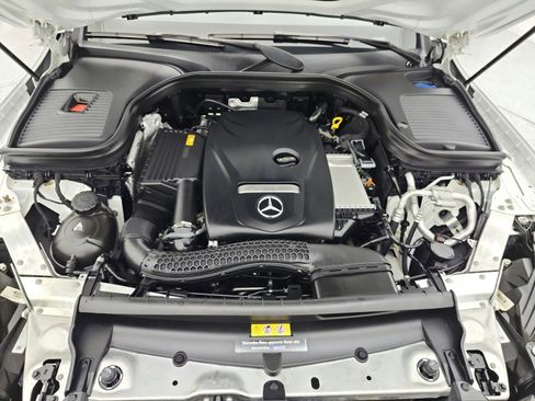 Used 2019 Mercedes-Benz GLC 300 image 17