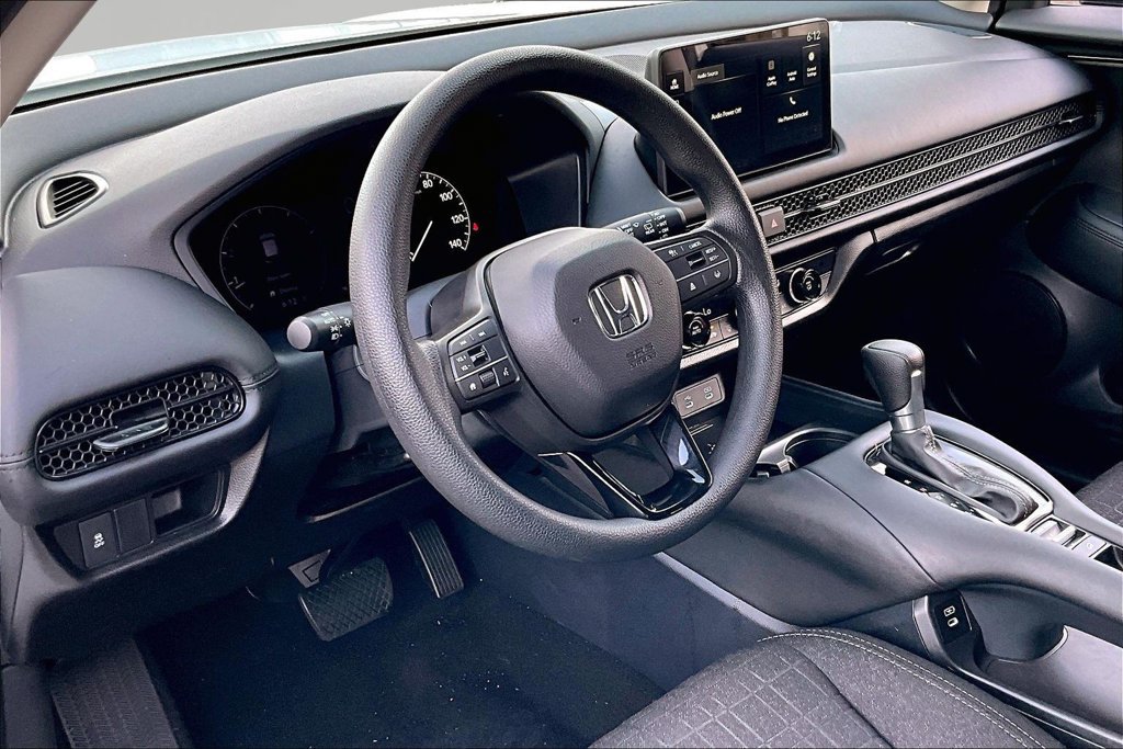 Certified 2026 Honda HR-V LX image 12