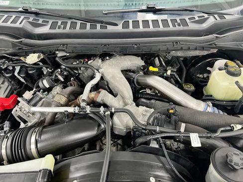 Used 2024 Ford F250 Lariat AWD/4WD image 25