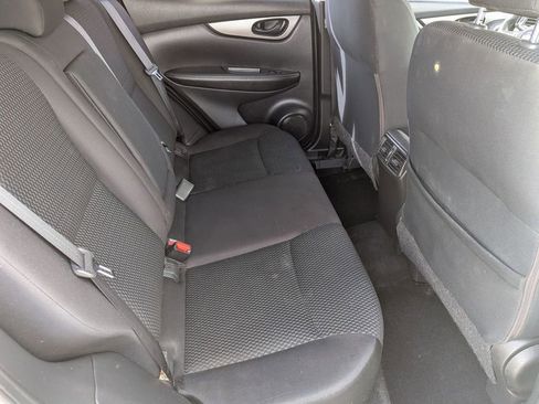 Used 2018 Nissan Rogue Sport S AWD/4WD image 34