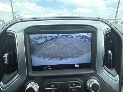 Used 2021 GMC Sierra 1500 Elevation image 19