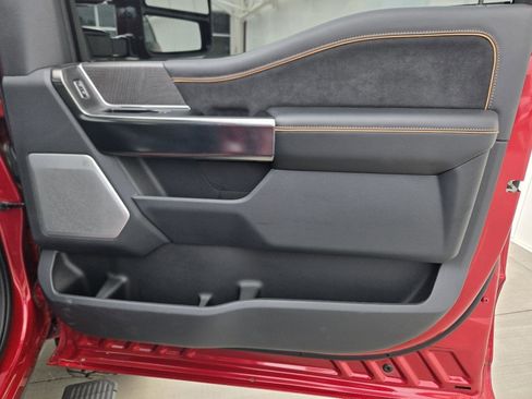 Used 2024 Ford F450 Platinum image 45