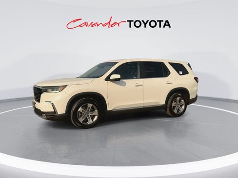 Used 2024 Honda Pilot EX-L image 4