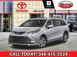 New 2025 Toyota Sienna Platinum video 1