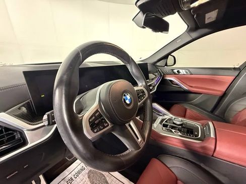 Used 2024 BMW X6 M60i w/ Executive Package image 6