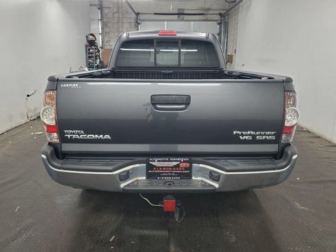 Used 2011 Toyota Tacoma PreRunner w/ SR5 Pkg #2 image 6
