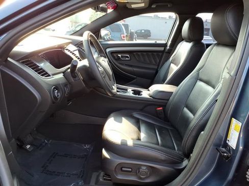 Used 2019 Ford Taurus SEL w/ Equipment Group 201A FWD image 16