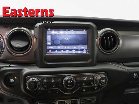 Used 2023 Jeep Wrangler Unlimited w/ Cold Weather Group AWD/4WD image 12