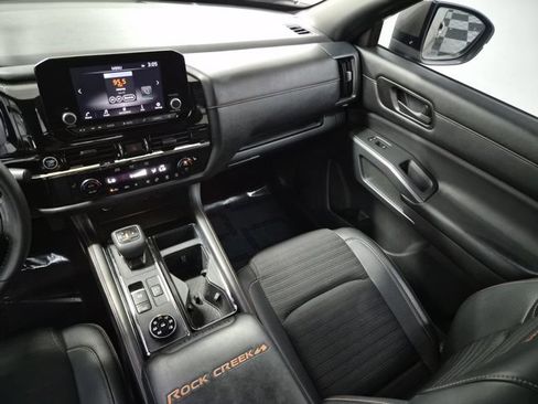 Certified 2023 Nissan Pathfinder Rock Creek image 16