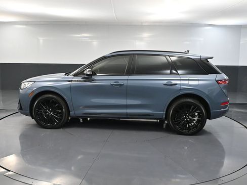 Used 2023 Lincoln Corsair Reserve w/ Jet Appearance Package image 10