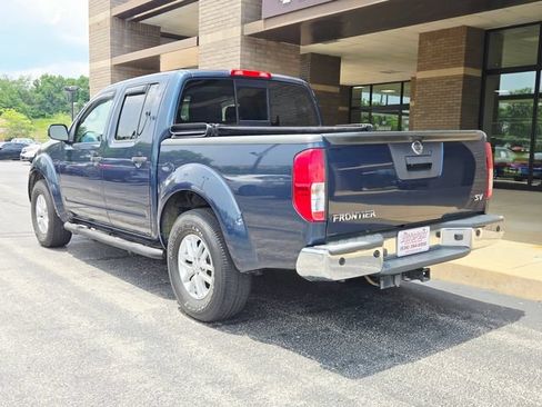Used 2015 Nissan Frontier SV w/ SV Value Truck Package RWD image 7