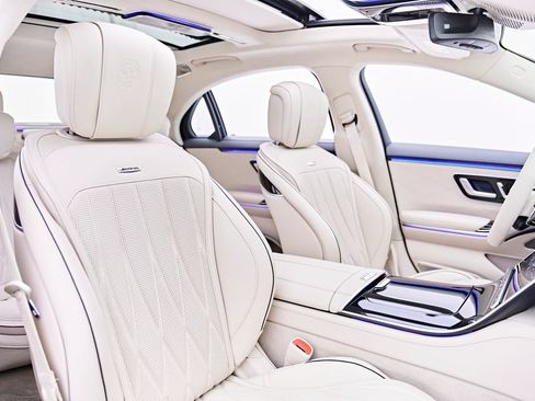 Used 2024 Mercedes-Benz S 63 AMG S image 52