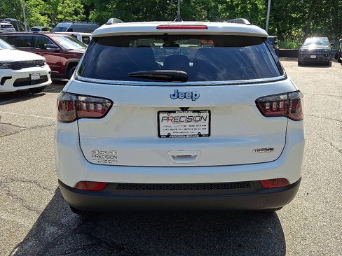 Certified 2023 Jeep Compass Latitude AWD/4WD image 6