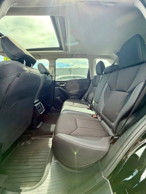 Used 2023 Subaru Forester Premium AWD/4WD image 23