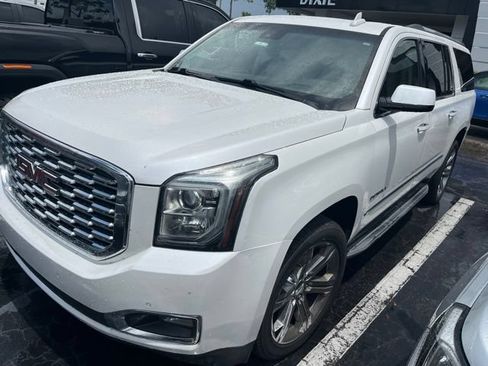 Used 2018 GMC Yukon XL Denali w/ Open Road Package RWD image 1
