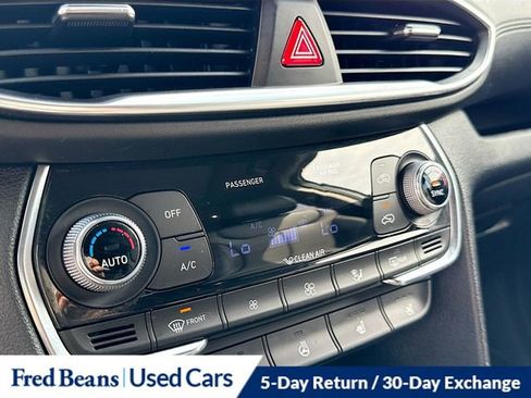 Used 2020 Hyundai Santa Fe Limited AWD/4WD image 17