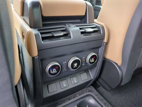 New 2026 Land Rover Defender 130 X-Dynamic SE AWD/4WD image 13
