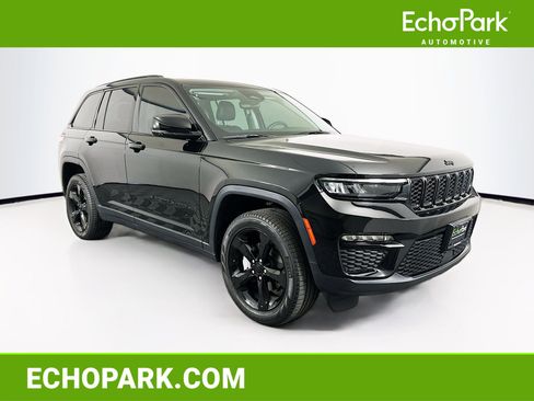 Used 2023 Jeep Grand Cherokee Limited w/ Black Appearance Package image 1