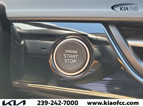 New 2026 Kia Seltos S FWD image 30
