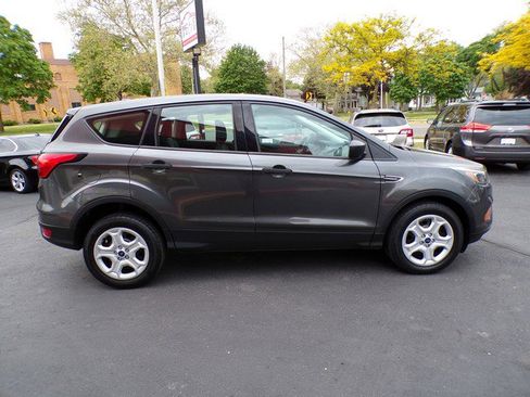 Used 2019 Ford Escape S FWD image 3