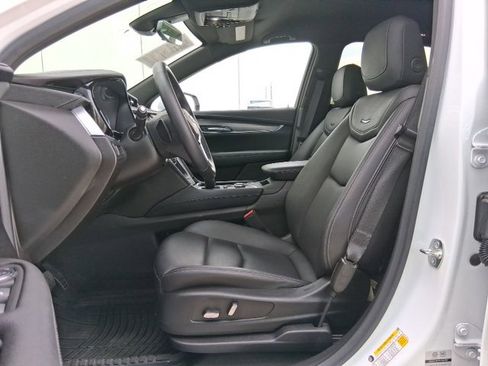 Used 2024 Cadillac XT5 Luxury w/ LPO, Floor Liner Package image 15