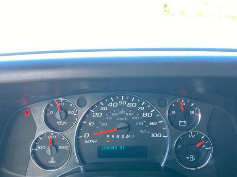 Used 2016 GMC Savana 3500 Extended image 24