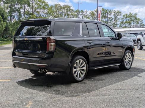 Used 2023 Chevrolet Tahoe Premier w/ Advanced Technology Package AWD/4WD image 7