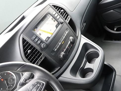 Used 2023 Mercedes-Benz Metris Passenger image 20