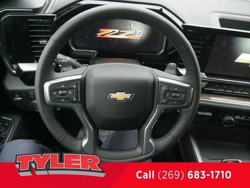 New 2026 Chevrolet Silverado 1500 LT w/ Z71 Off-Road Package AWD/4WD image 30