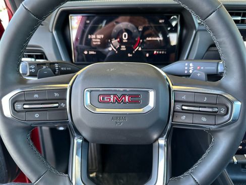 New 2026 GMC Terrain Elevation w/ Elevation Premium Package FWD image 24