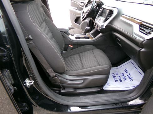 Used 2019 GMC Acadia SLE image 21