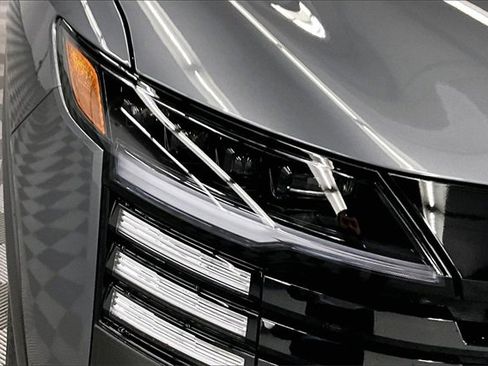 New 2026 Nissan Kicks SR image 13