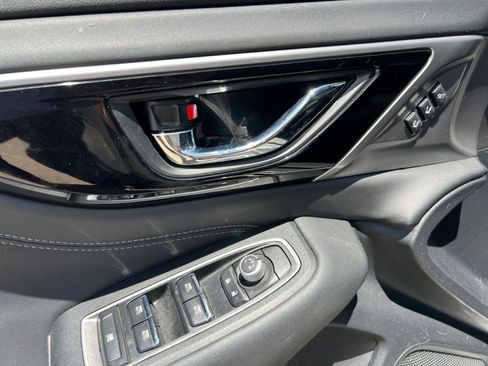 Used 2022 Subaru Outback Limited AWD/4WD image 13