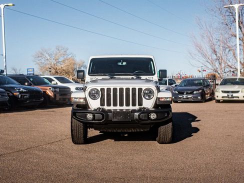 Used 2022 Jeep Wrangler Unlimited Sahara image 2