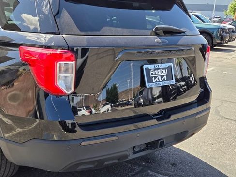Used 2022 Ford Explorer 4WD w/ Class IV Trailer Tow Package image 5