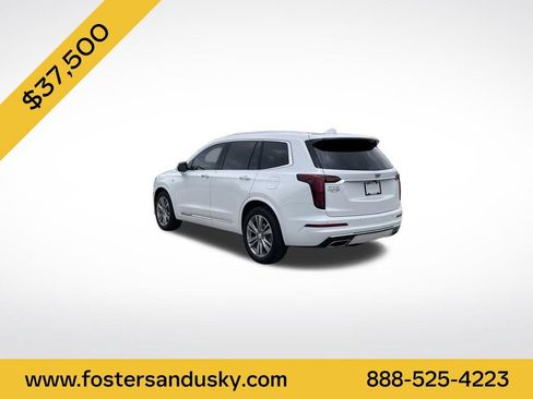 Used 2024 Cadillac XT6 Premium Luxury FWD image 3