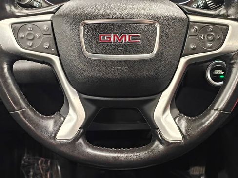 Used 2020 GMC Terrain SLT w/ GMC Pro Grade Package image 5