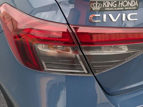 Used 2025 Honda Civic Sport image 7