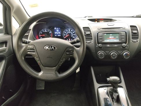 Used 2018 Kia Forte LX w/ LX Rear Camera Package FWD image 22