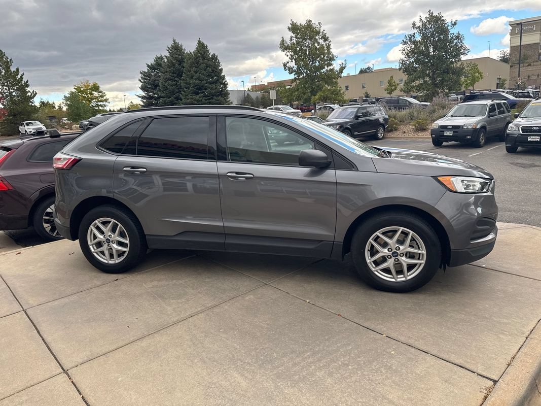 Used 2021 Ford Edge SE AWD/4WD image 5